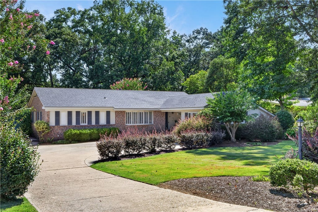 Photo of 778 BRENDA Avenue, Auburn, AL 36830 (MLS # 181426)