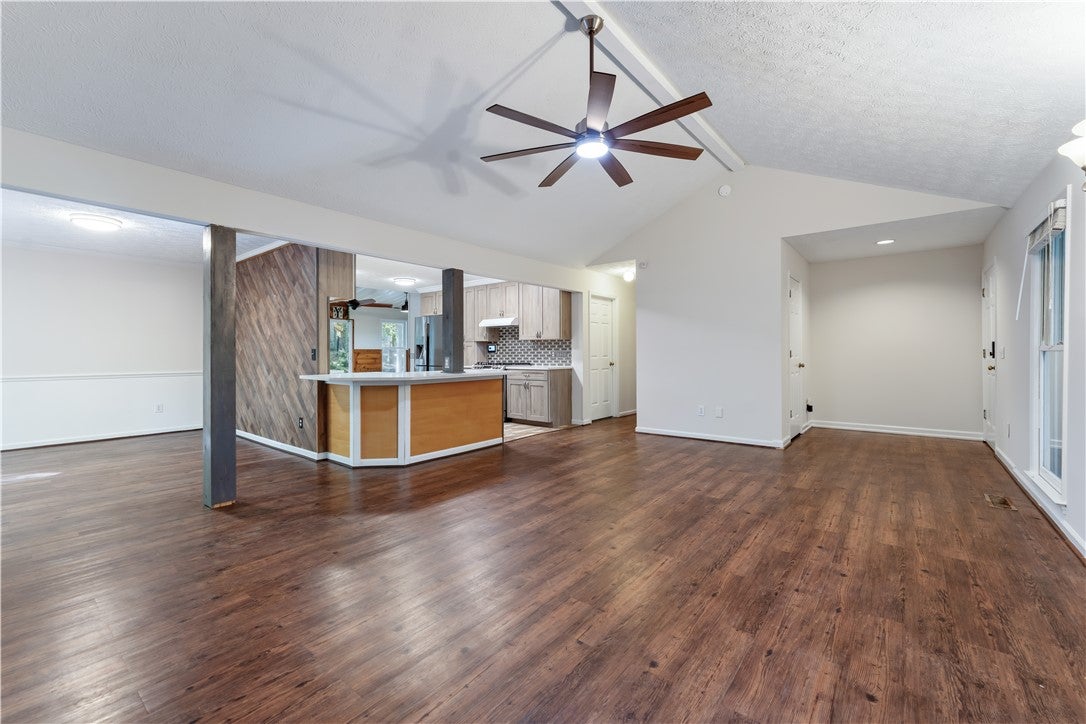 630 EAST Lane
