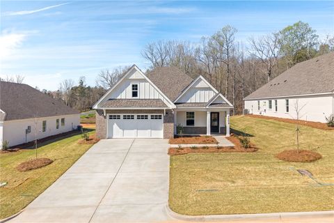 Photo of 2046 SHADOW BEND Lane, Auburn, AL 36830 (MLS # 177665)