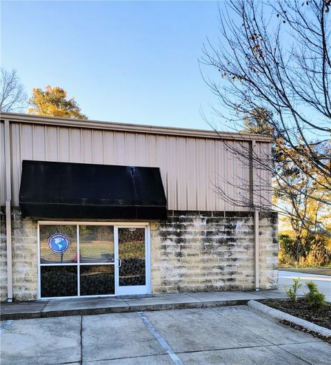1325 SHANNON Court F Opelika AL 36801