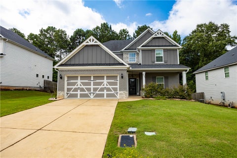 Photo of 2606 DUNKIRK Circle, Auburn, AL 36832 (MLS # 181817)