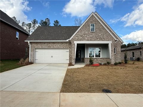 Photo of 2622 RUTLAND Road, Auburn, AL 36832 (MLS # 177110)