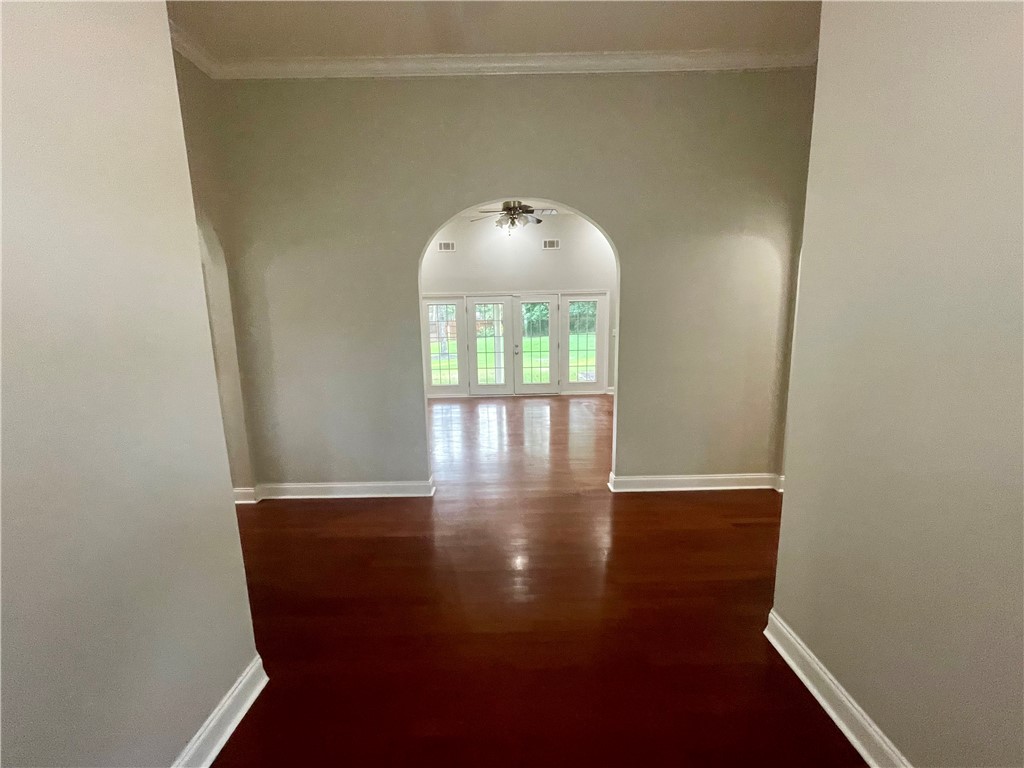 103 TALLYHO Court