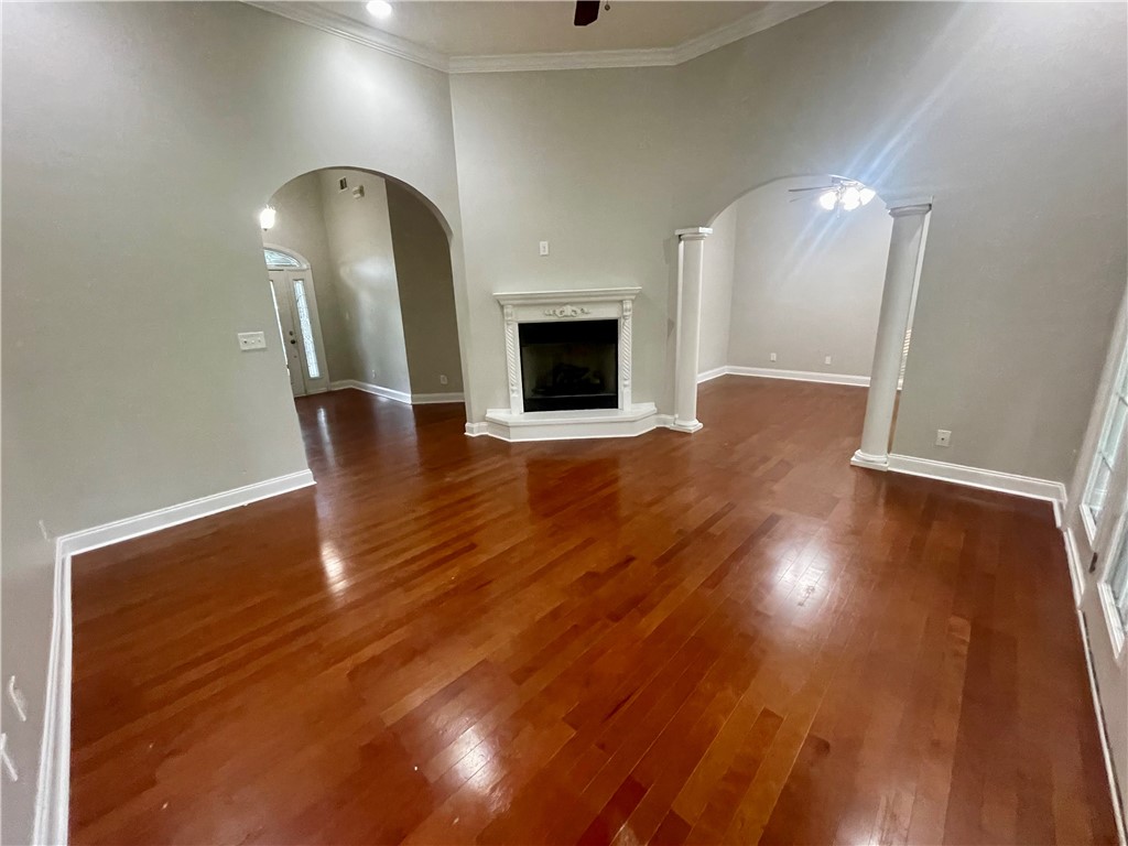 103 TALLYHO Court