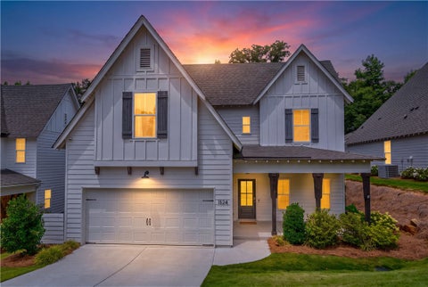 Photo of 1524 DARTMOUTH Drive, Auburn, AL 36830 (MLS # 181695)