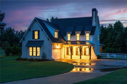 Photo of 2751 PARTRIDGE Lane, Auburn, AL 36879 (MLS # 180732)