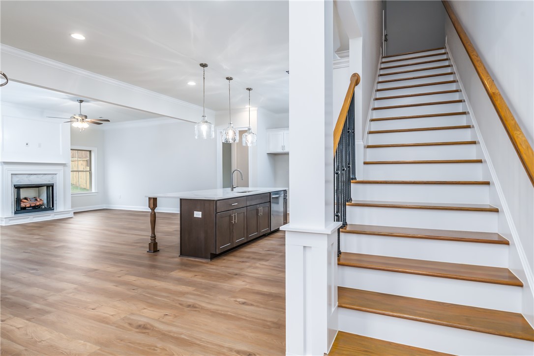 1482 MAGGIE Drive
