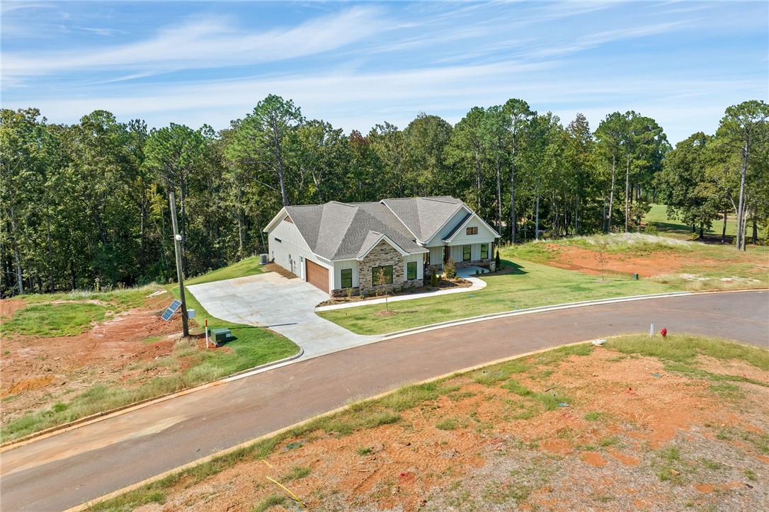 40 EAGLE RIDGE Lane