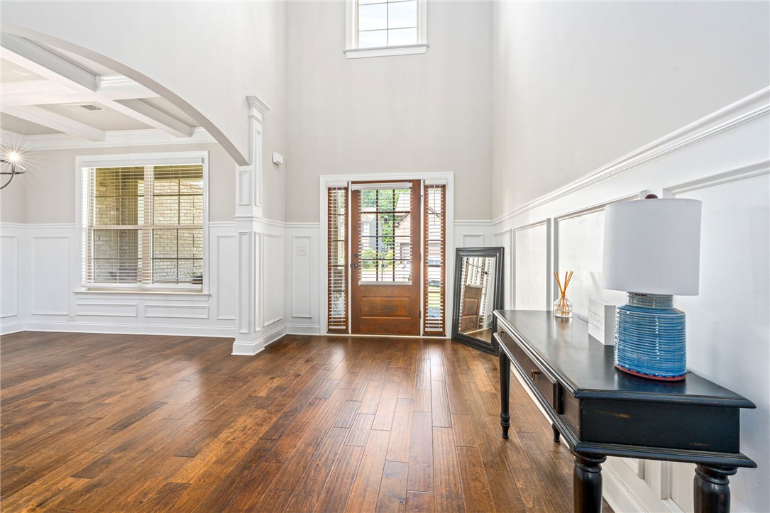 244 WOODWARD Way