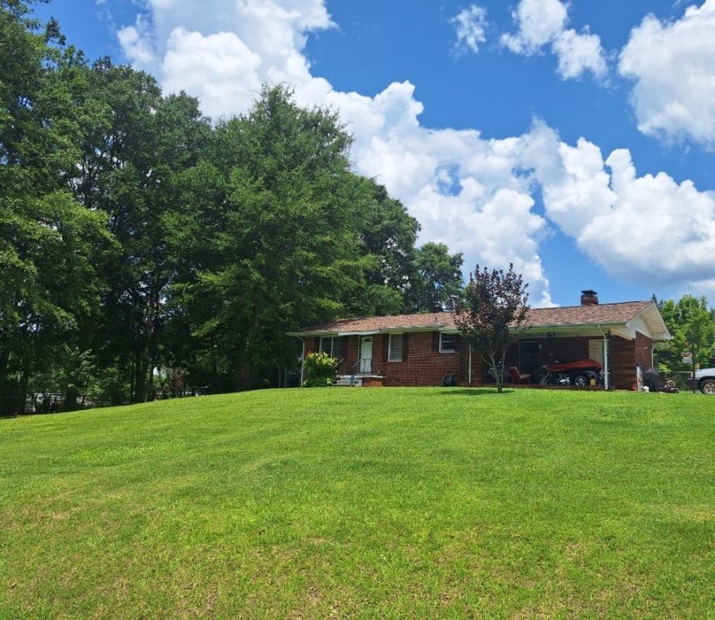 Photo of 1701 53RD Street, Valley, AL 36854 (MLS # 177028)