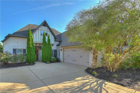 Photo of 2563 MIMMS Lane, Auburn, AL 36832 (MLS # 181846)