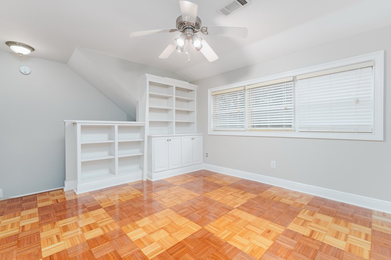 Auburn, Alabama 36830, United States, 5 Bedrooms Bedrooms, ,4 BathroomsBathrooms,Residential,Active,70819