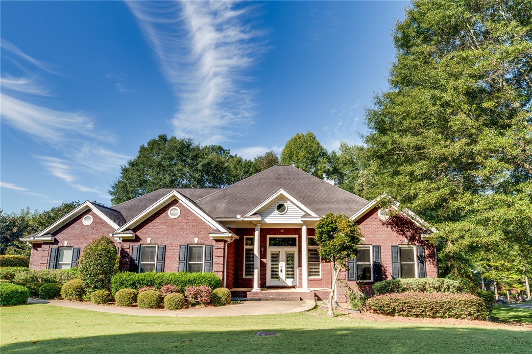 Auburn, Alabama 36830, United States, 5 Bedrooms Bedrooms, ,4 BathroomsBathrooms,Residential,Active,70819
