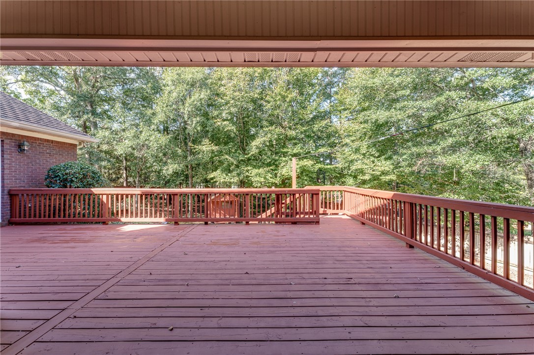 Auburn, Alabama 36830, United States, 5 Bedrooms Bedrooms, ,4 BathroomsBathrooms,Residential,Active,70819