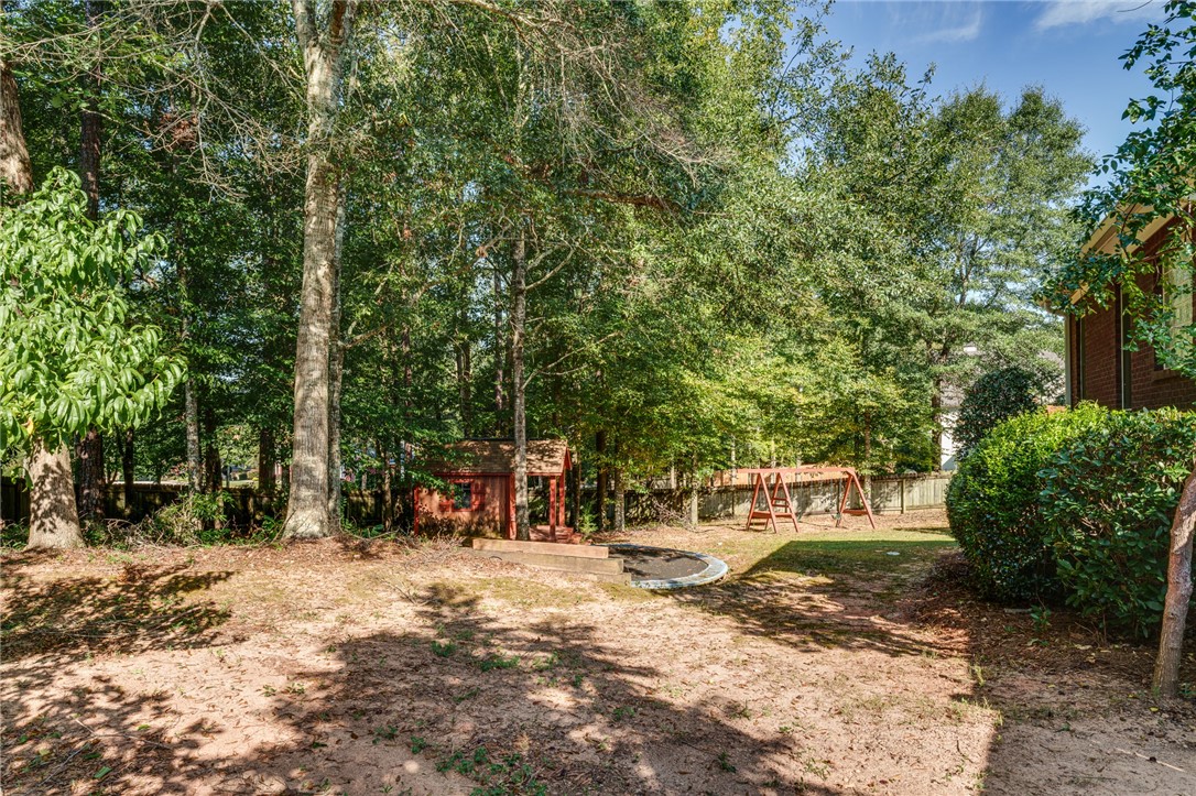 Auburn, Alabama 36830, United States, 5 Bedrooms Bedrooms, ,4 BathroomsBathrooms,Residential,Active,70819