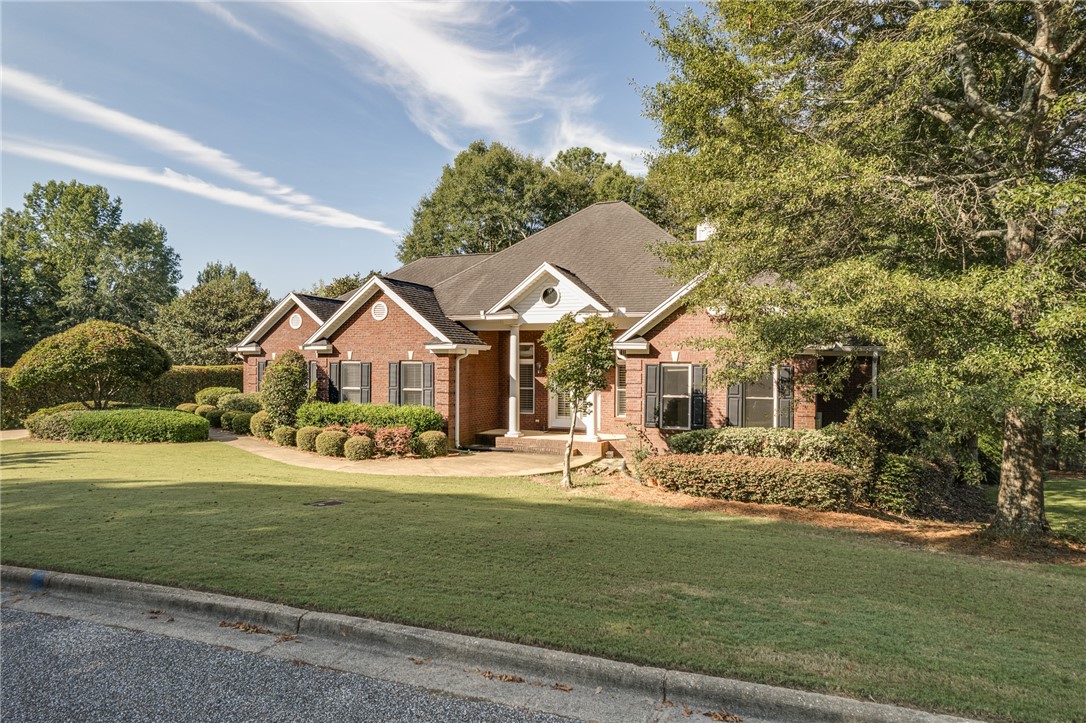 Auburn, Alabama 36830, United States, 5 Bedrooms Bedrooms, ,4 BathroomsBathrooms,Residential,Active,70819