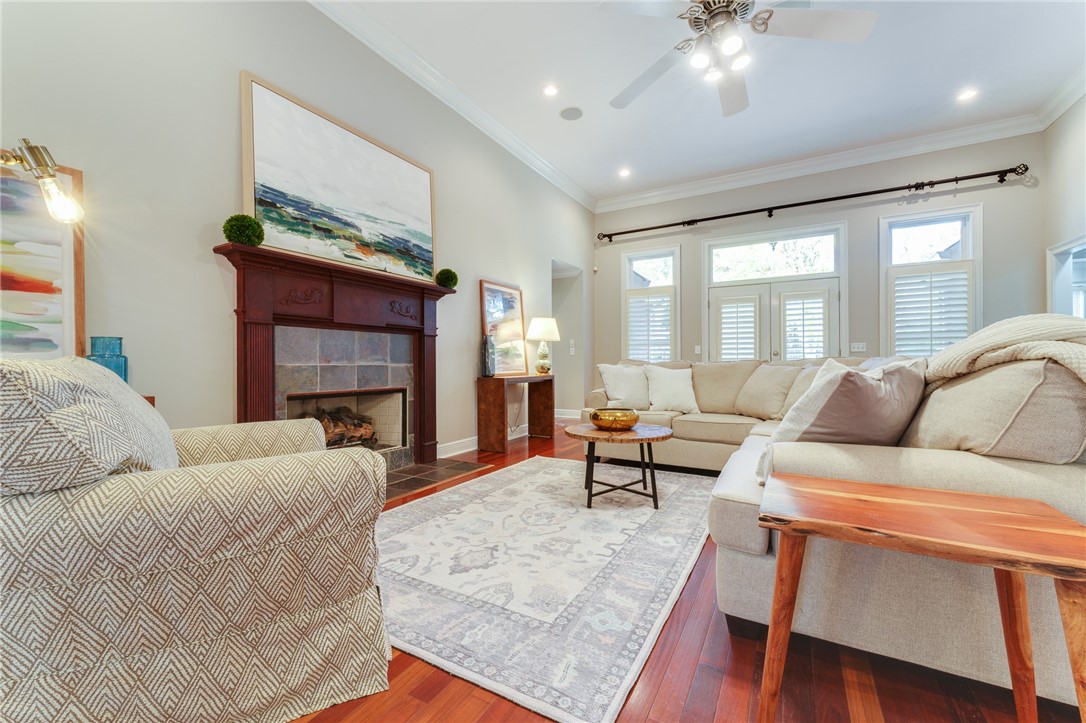 Auburn, Alabama 36830, United States, 5 Bedrooms Bedrooms, ,4 BathroomsBathrooms,Residential,Active,70819