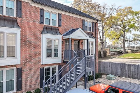 Photo of 141 COX Street #25, Auburn, AL 36832 (MLS # 179380)