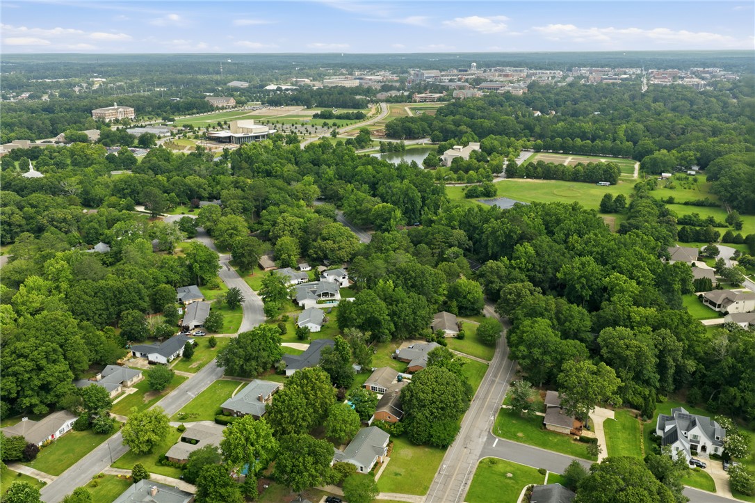 229 KIMBERLY Drive