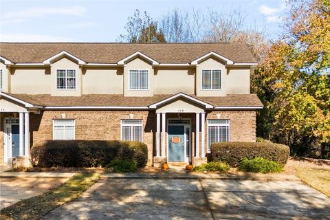 Photo of 413 JACK HAMPTON Drive, Auburn, AL 36830 (MLS # 177749)