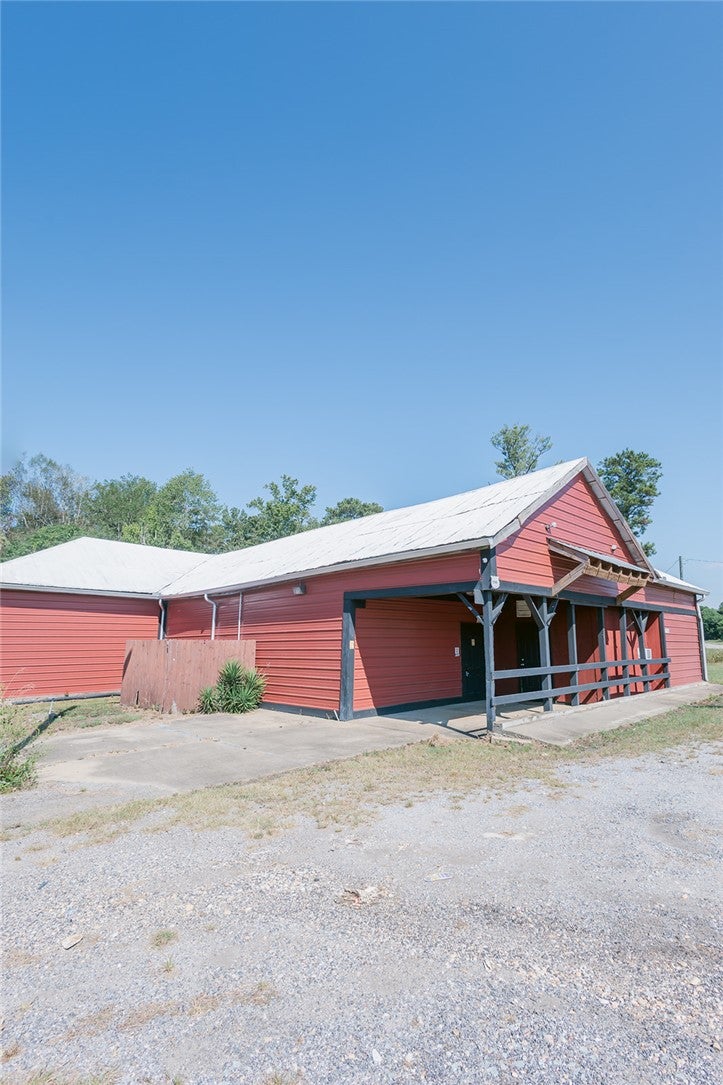 11186 AL HIGHWAY 51
