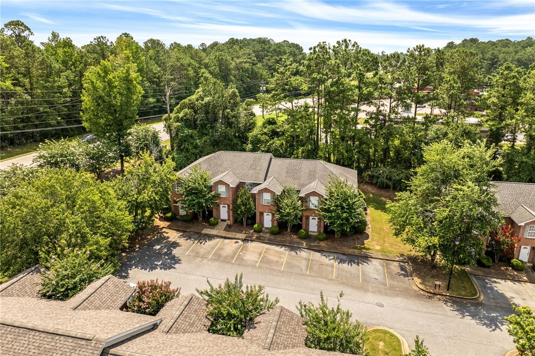 1477 N DONAHUE Drive 205