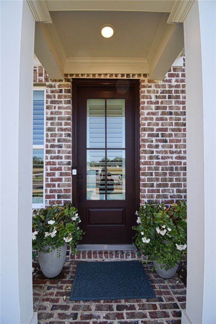 211 BLACK SWANN Road