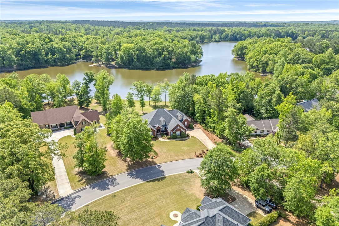 701 BLACKBERRY Cove