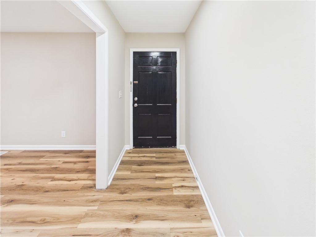 1300 PINEDALE Drive