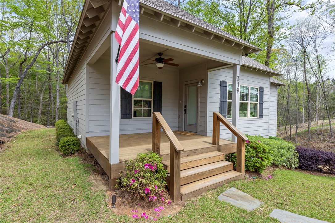 319 WHISPER Trace