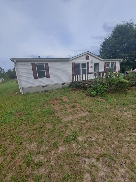 Photo of 287 LEE ROAD 169, Salem, AL 36874 (MLS # 180779)