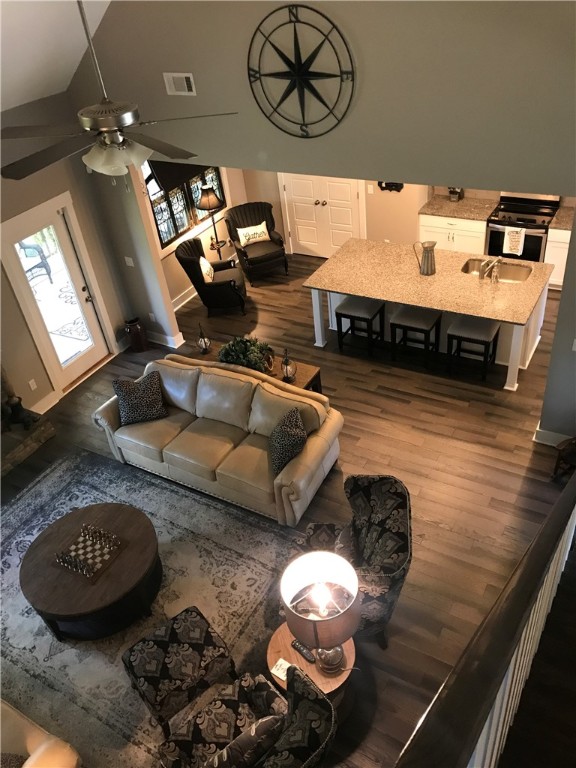 4160 CREEKWATER Crossing