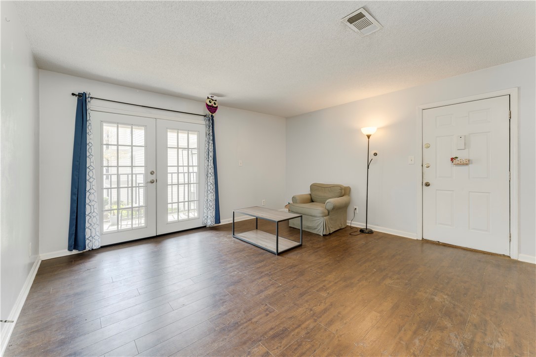 Auburn, Alabama 36830, United States, 2 Bedrooms Bedrooms, ,2 BathroomsBathrooms,Residential,Active,61480