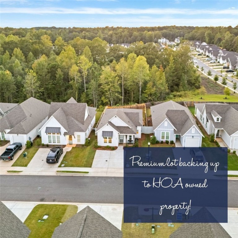 1282 WOODLAND Circle