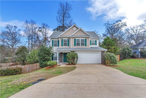 Photo of 4323 LIVE OAK Drive, Auburn, AL 36830 (MLS # 179222)