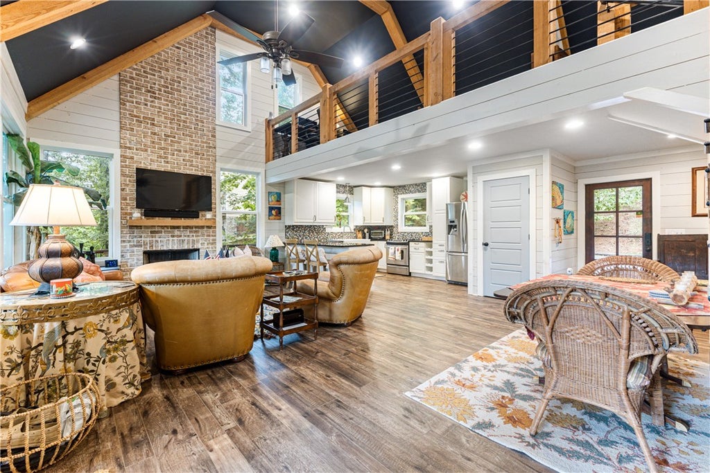 Photo of 211 LONG BRANCH Drive, Dadeville, AL 36853 (MLS # 182531)