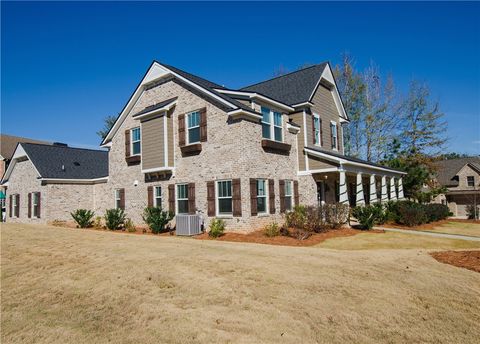 Photo of 2291 WATERCREST Drive, Auburn, AL 36830 (MLS # 177930)