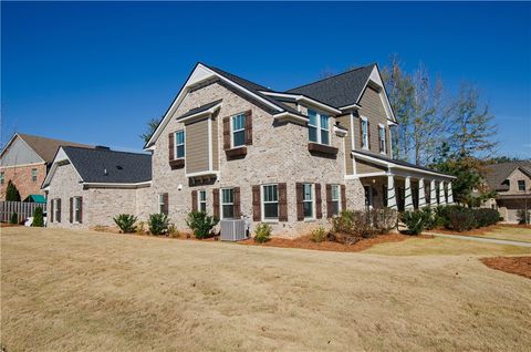 Photo of 2291 WATERCREST Drive, Auburn, AL 36830 (MLS # 177930)