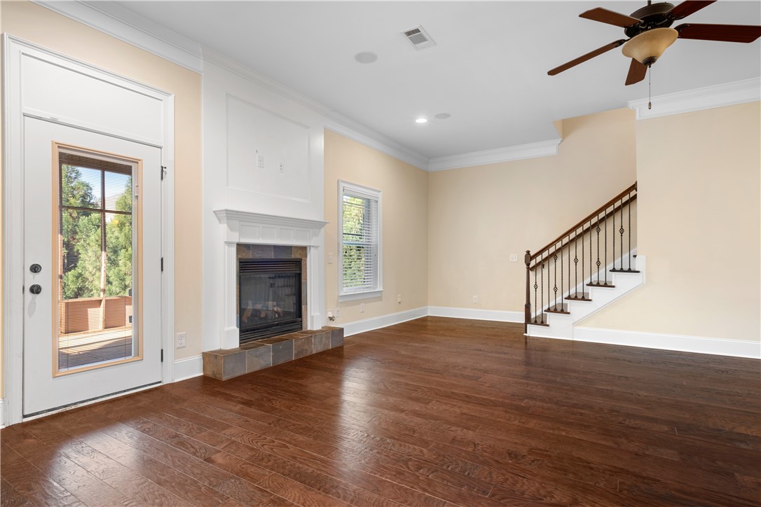 Auburn, Alabama 36832, United States, 5 Bedrooms Bedrooms, ,4 BathroomsBathrooms,Residential,Pending,102421