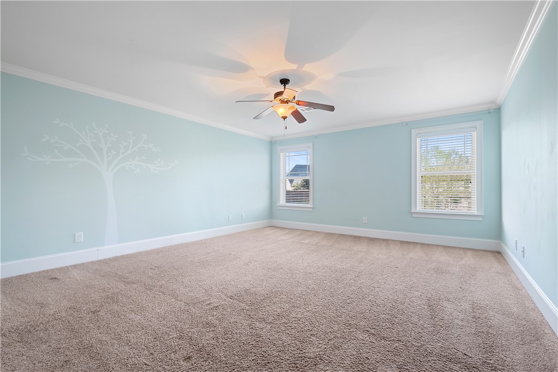 Auburn, Alabama 36832, United States, 5 Bedrooms Bedrooms, ,4 BathroomsBathrooms,Residential,Pending,102421