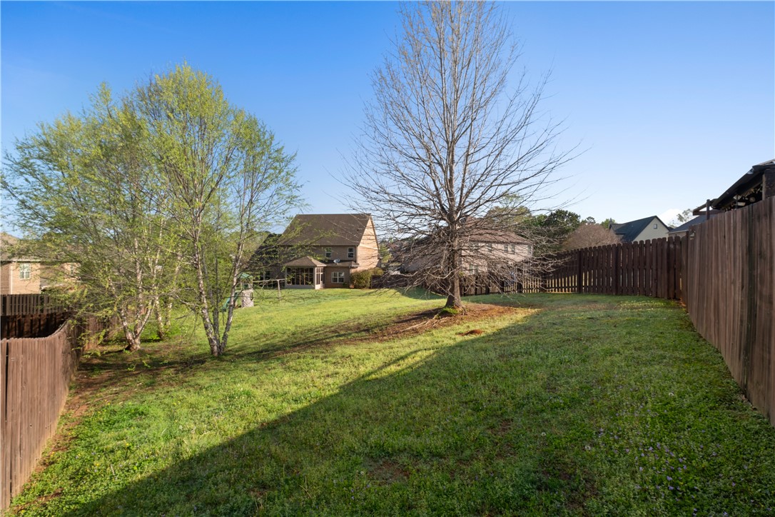 Auburn, Alabama 36832, United States, 5 Bedrooms Bedrooms, ,4 BathroomsBathrooms,Residential,Pending,102421