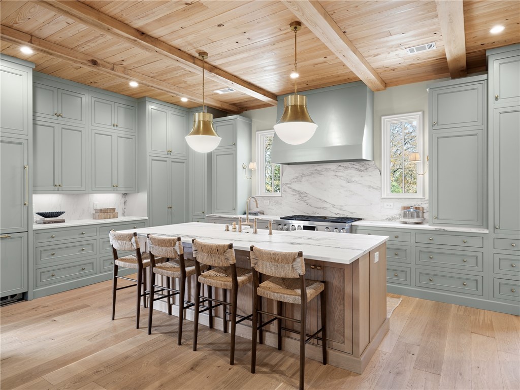 413 MOORES MILL Road