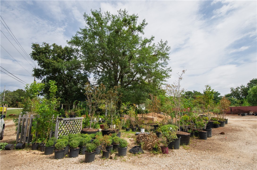 2411 LAFAYETTE Parkway