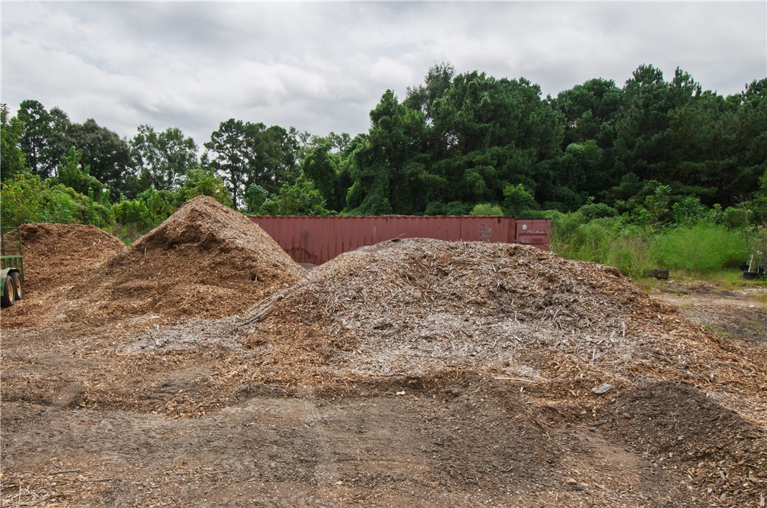 2411 LAFAYETTE Parkway