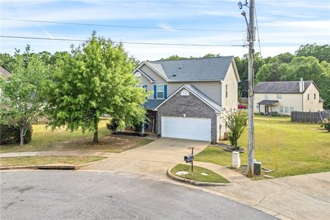 Photo of 1801 ARCHER Court, Opelika, AL 36804 (MLS # 180173)
