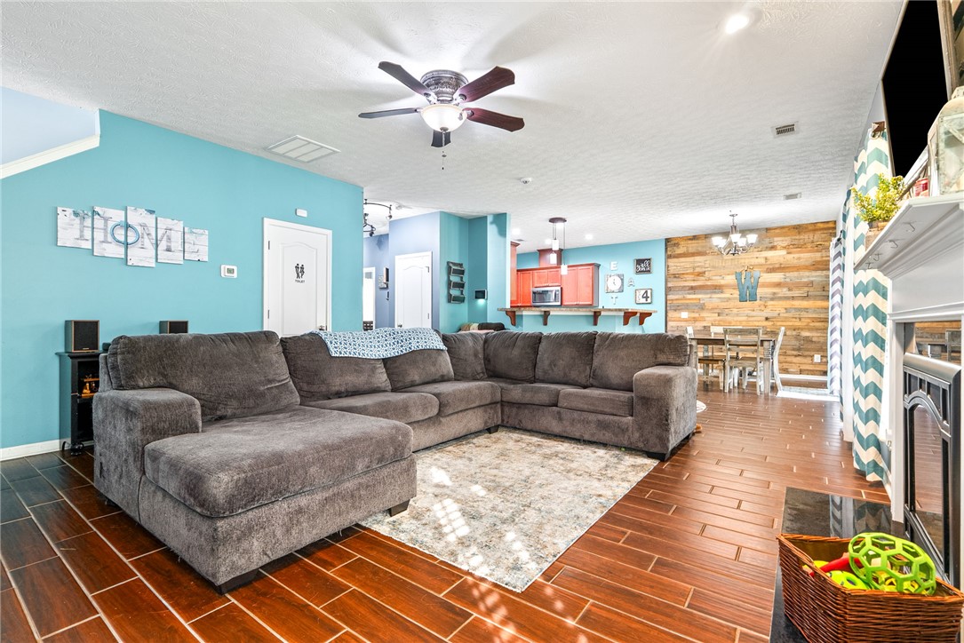 1801 ARCHER Court