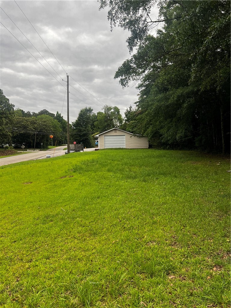 Photo of 3096 COLUMBUS Road, Valley, AL 36854 (MLS # 181041)