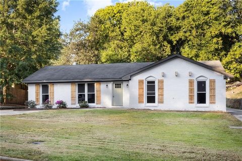 3013 3rd Avenue Phenix City AL 36867