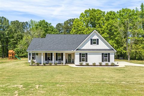 Photo of 12458 LEE ROAD 72, Camp Hill, AL 36850 (MLS # 179859)
