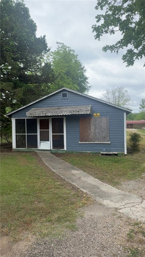 Photo of 1929 SW 22ND Street, Lanett, AL 36863 (MLS # 180177)